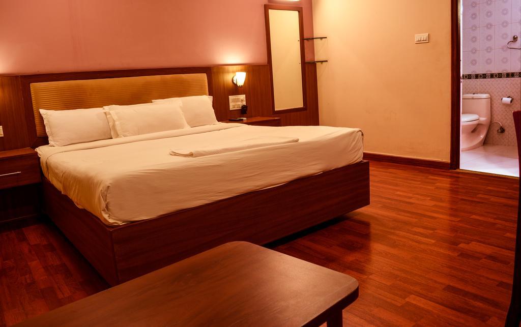 Serene Boutique Hotel Bangalore Luaran gambar