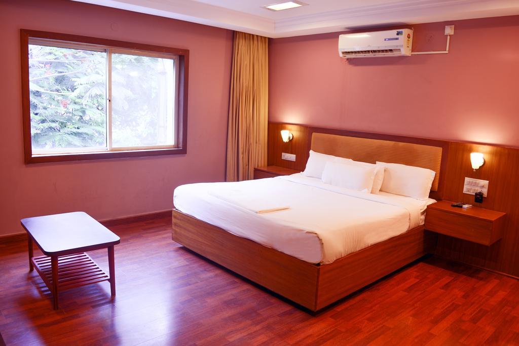 Serene Boutique Hotel Bangalore Luaran gambar