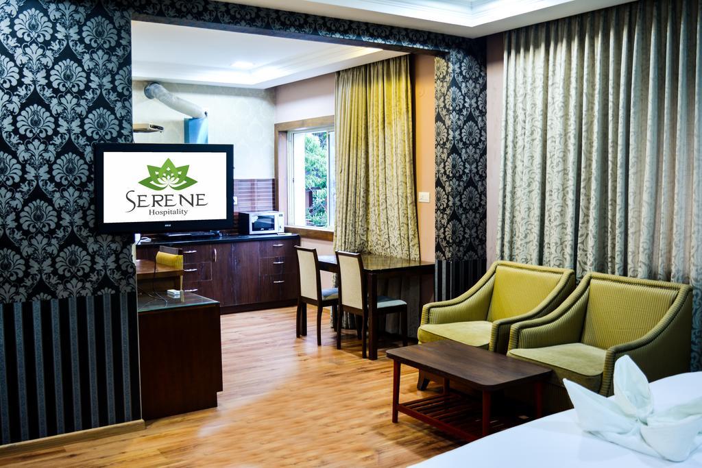 Serene Boutique Hotel Bangalore Luaran gambar
